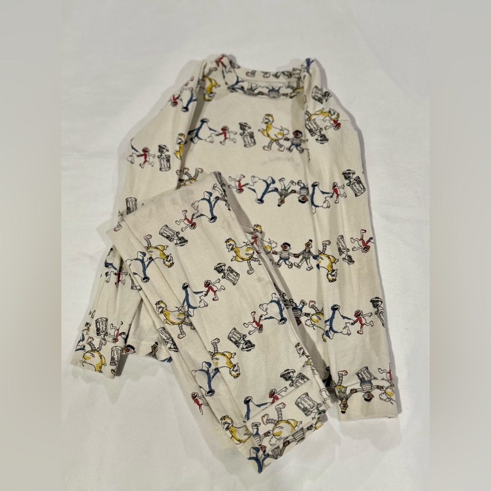 GAP Kids Sesame Strert Pajama Set with